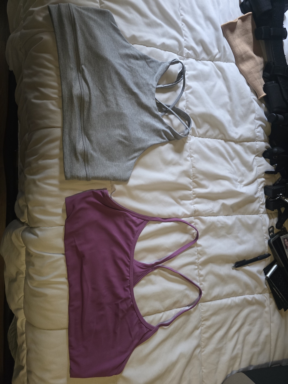Vuori Heather Gray Performance Top